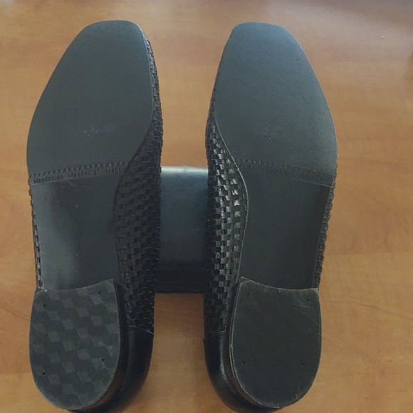 Black Leather Loafers with Tassels - Picture 4 of 5